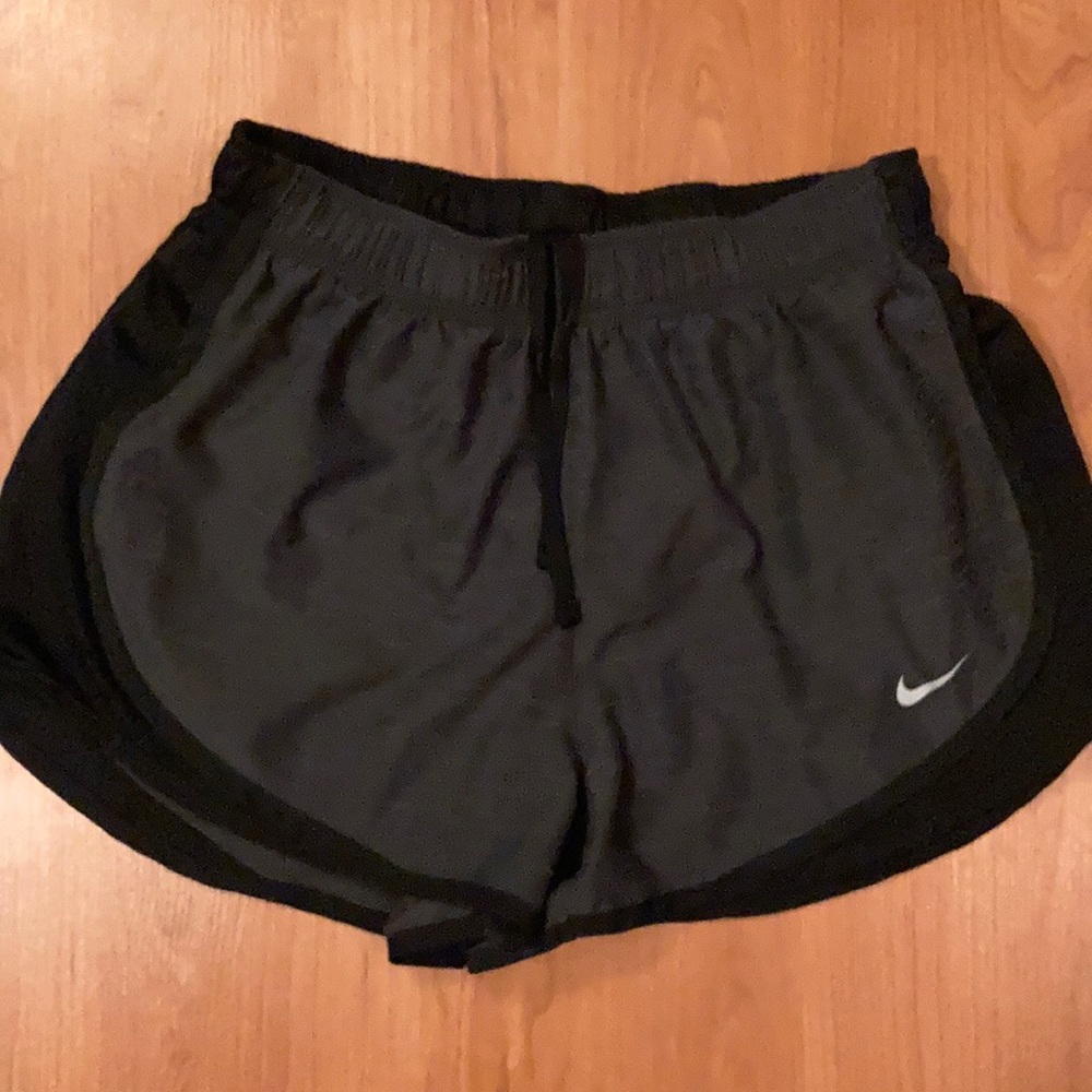 Nike Dri-Fit Shorts (sz S) NWT